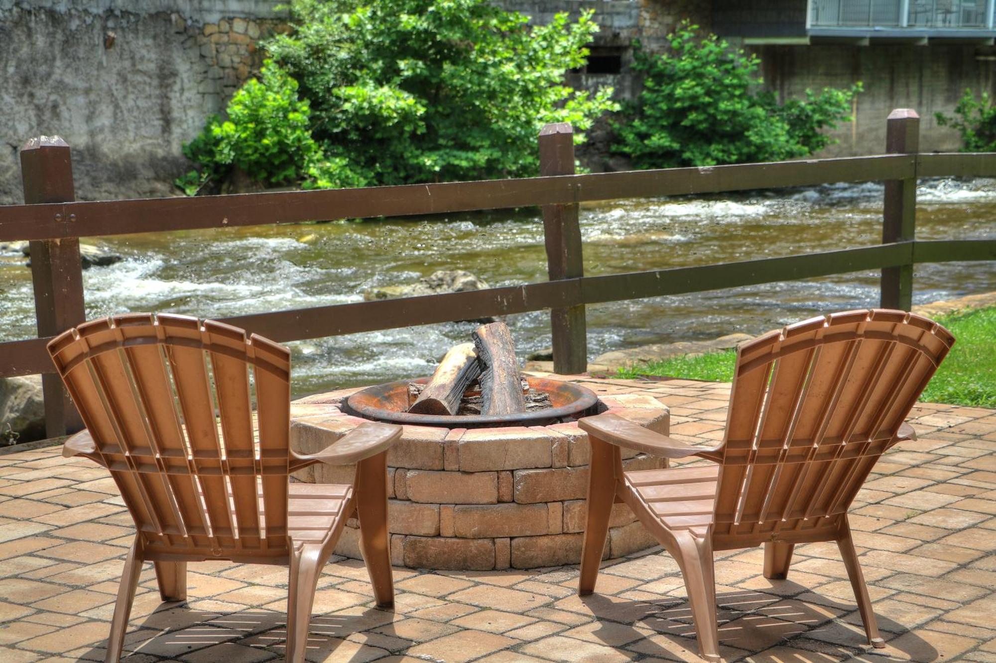 Gatlinburg River Inn Exteriér fotografie